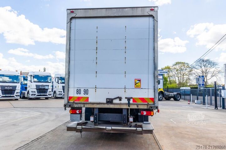 Bőrönd RENAULT MIDLUM 270 DXI + DHOLLANDIA 2T.