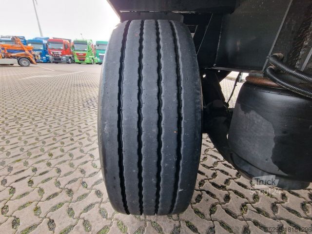 Drankaanhangwagens  System Trailer PRSSL-24-1TRI / Ladebordwand