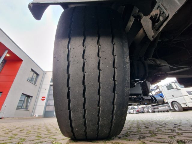 Drankaanhangwagens  System Trailer PRSSL-24-1TRI / Ladebordwand