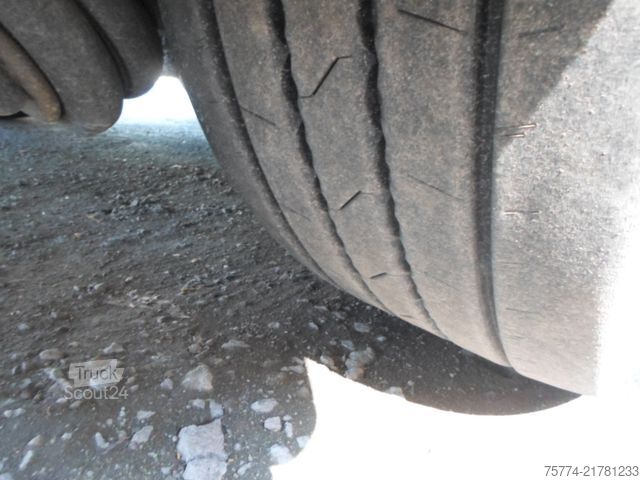 Naczepa do napojów SCHMITZ CARGOBULL Getränke/ Mega/ Speed Curtain / 3000mm Innenhöhe