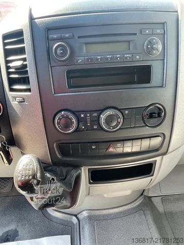 Kleinbus VOLKSWAGEN Crafter Kombi 35 lang L3H2 Hochdach Bus 9 Sitzer