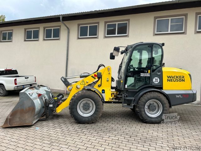Radlader WACKER Neuson WL70 Gabel & Schaufel / ABE
