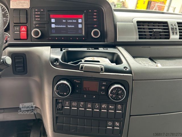 Camion plateau avec bâche MAN TGM 18.340 E6 Plane Edscha Mitnahmestapler