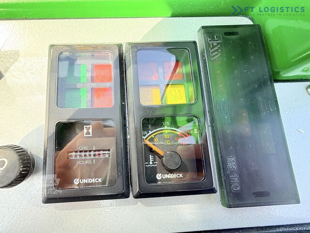 Négymenetes targoncá Combilift C2500 TRIPLEX 4900 Width: 1900 mm GAS