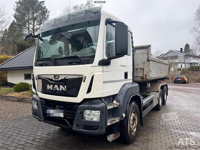 Āķa rokas sistēma MAN TGS 26.420 6x4 hooklift truck – container – crane