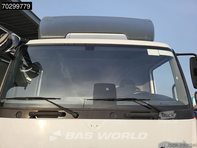 Resväska Mercedes Atego 1324 4X2 6-Cylinder Automatic Tailgate Eu...