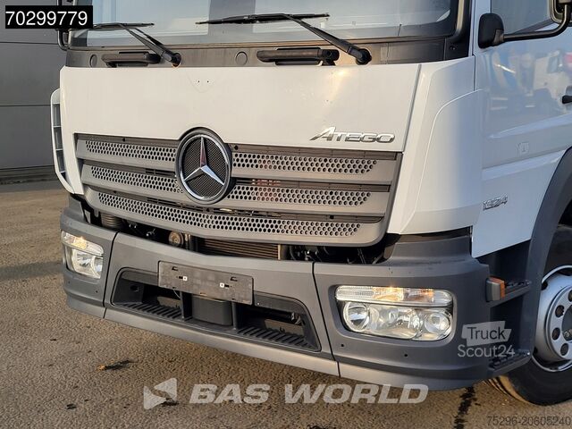 Resväska Mercedes Atego 1324 4X2 6-Cylinder Automatic Tailgate Eu...