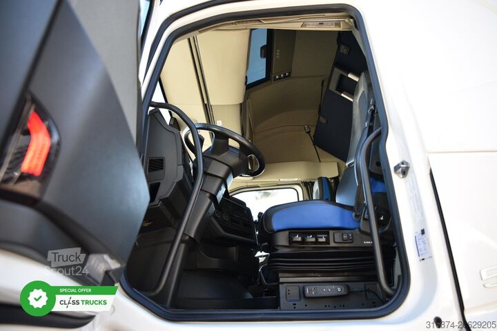 Standard dragbilsenhet VOLVO FH 500 Globetrotter XL, Side Skirts