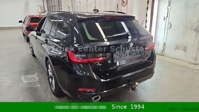 Microbuz BMW 320 d xDrive Touring Navigation wenkbar