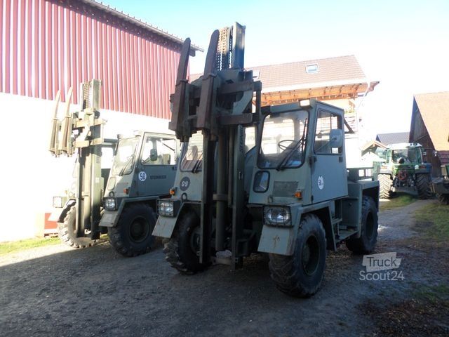 Terepemelő targonca STEINBOCK 1x Geländestapler Y4 Fug 4x4 Allrad