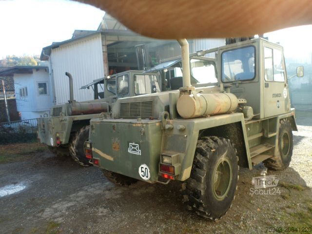 Terepemelő targonca STEINBOCK 1x  Geländestapler Y4 Fug 4x4 Allrad