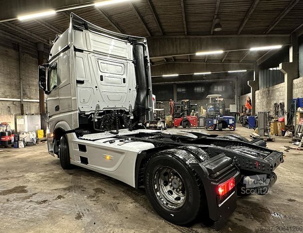 Standard SZM MERCEDES-BENZ Actros 1853 LS BIG/SPACE