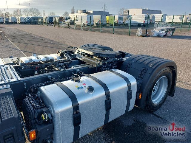 Standardní tahač Scania R 460 A4x2NA Kipphydraulik new Dashboard Cockpit
