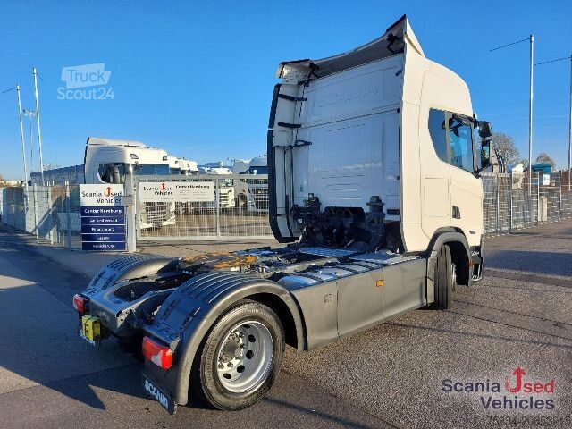 Nákladní vůz na nebezpečné materiály Scania R 460 A4x2EB