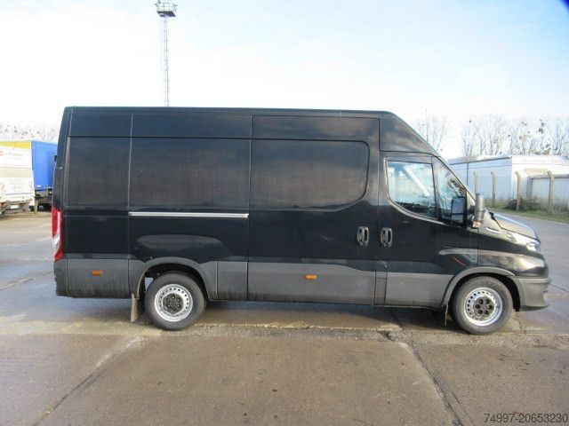 Aukštas mikroautobusas IVECO 35S14HA8 V/P / Tempomat / Webasto / Kamera / AHK
