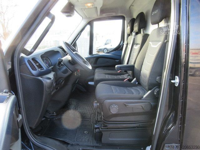 Aukštas mikroautobusas IVECO 35S14HA8 V/P / Tempomat / Webasto / Kamera / AHK