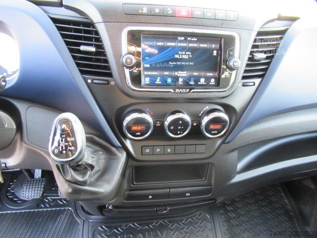 Aukštas mikroautobusas IVECO 35S14HA8 V/P / Tempomat / Webasto / Kamera / AHK