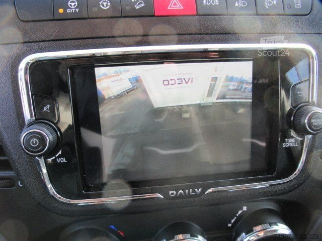 Aukštas mikroautobusas IVECO 35S14HA8 V/P / Tempomat / Webasto / Kamera / AHK