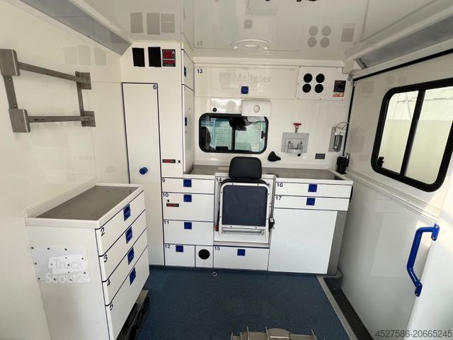 Palontorjuntakalusto MERCEDES-BENZ Sprinter III KOFFER RWD 319CDI*RTW*RETTUNGSWAGEN