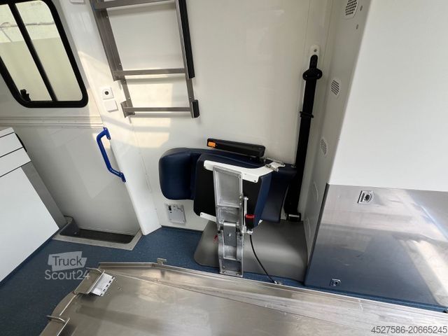 Palontorjuntakalusto MERCEDES-BENZ Sprinter III KOFFER RWD 319CDI*RTW*RETTUNGSWAGEN