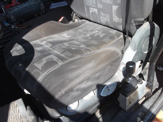 Pašizgāzējs kravas automašīna MERCEDES-BENZ AXOR 1828 Kipper/ Kran/ANH Kipper