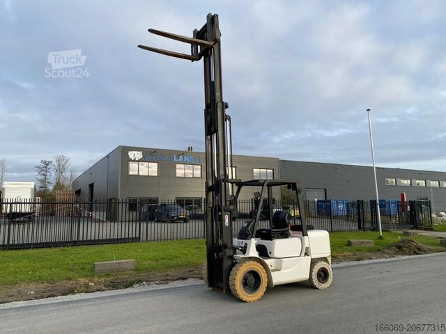 Gabelstapler Caterpillar DP35K