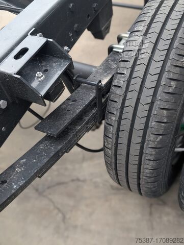 σασί φορτηγού IVECO Daily 35C16