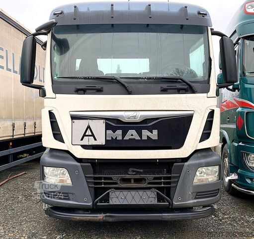 Kroklastbil MAN 26.440 TGS 6x4
