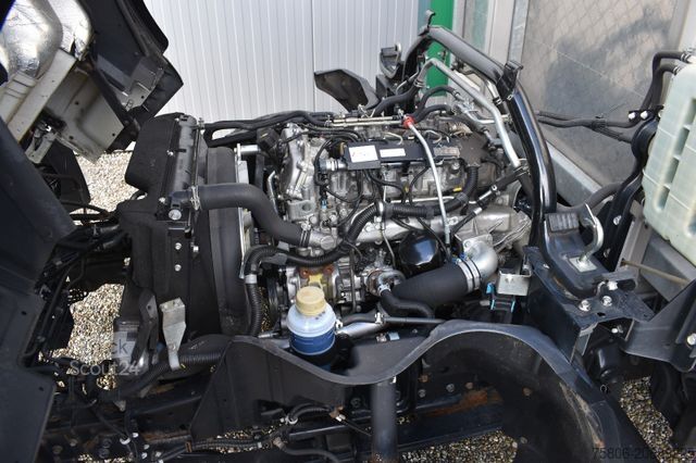 Dryckesbil FUSO Canter 6C15