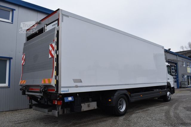 شاحنة مبردة MERCEDES-BENZ Atego 1530 16t. 2-Zonen Tiefkühl Carrier LBW