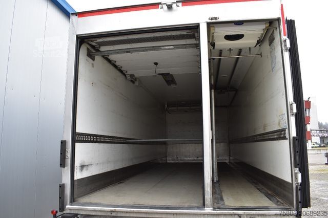 شاحنة مبردة MERCEDES-BENZ Atego 1530 16t. 2-Zonen Tiefkühl Carrier LBW