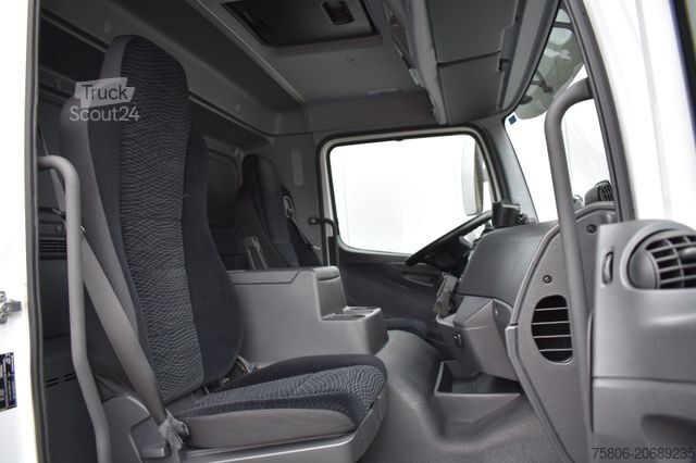 شاحنة مبردة MERCEDES-BENZ Atego 1530 16t. 2-Zonen Tiefkühl Carrier LBW