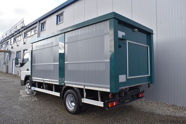 Gardinsidad skåpbil FUSO Canter 6C15 Getränke