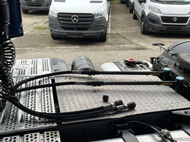 Standartinis vilkikas MERCEDES-BENZ Actros 1853 H/L KippHydraulik Retarder MirrorCam