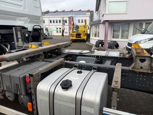 Автомобиль с заменяемым кузовом IVECO S-WAY AS260S51Y/FP CM SDG BDF Retarder