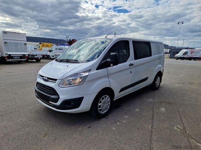  Ford Transit