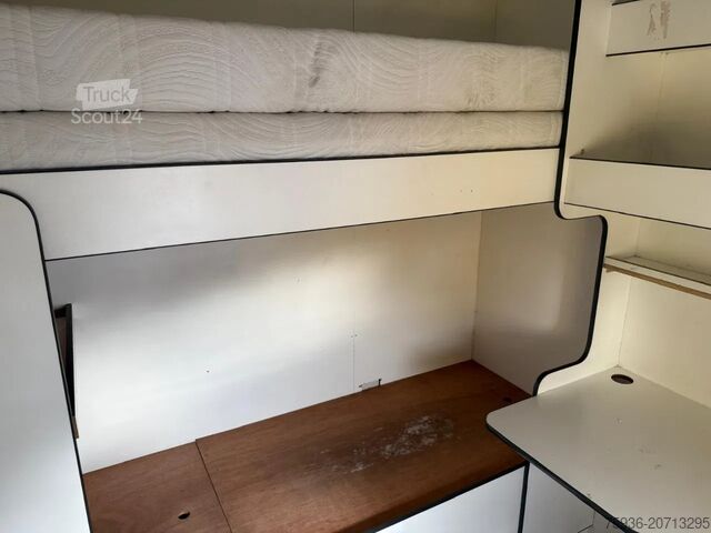 Koffer Volvo FL 12.240 Airco 2x bed Douche Heater