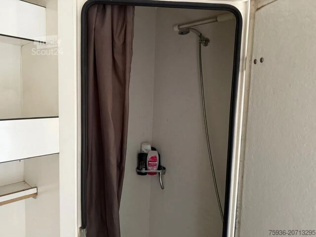 Koffer Volvo FL 12.240 Airco 2x bed Douche Heater