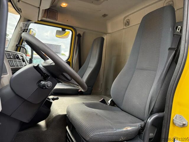 Koffer Volvo FL 12.240 Airco 2x bed Douche Heater