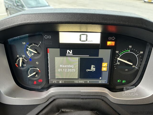 Standartinis-SZM Renault T 460 / Sleeper Cab / 889 dkm / 2 Tanks / APK T...