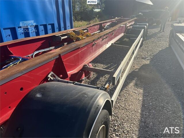 Transport av containrar Närko 4 axle container trailer