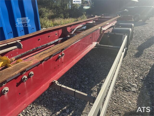 Transport av containrar Närko 4 axle container trailer