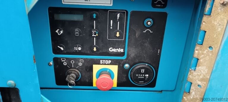 šķērveida pacēlājs Genie GS5390 - 18m - 4x4 - Diesel