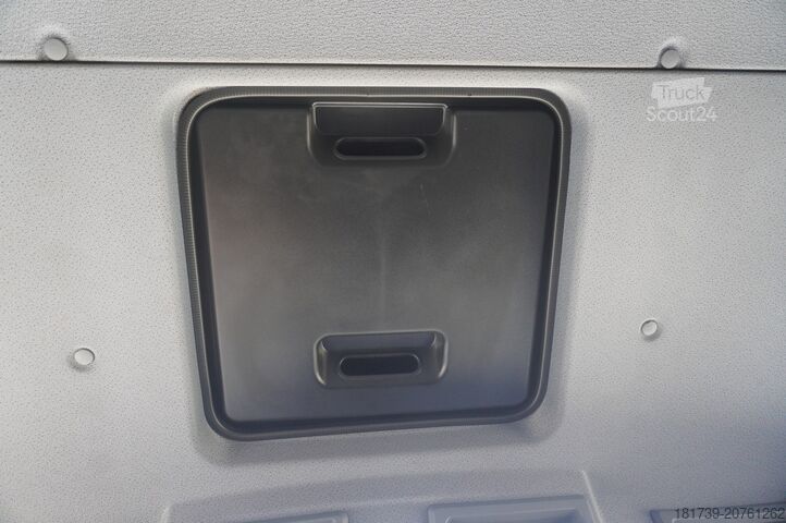 Konteyner Mercedes-Benz Atego 818 / Box superstructure / DAUTEL