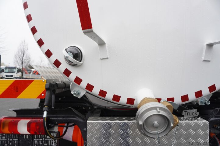 WUKO Mercedes-Benz Actros 1833 / 260 tho. km / NEW septic t