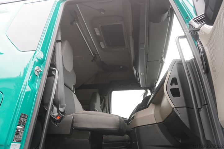 Combinazione centinato (set curtain side) TGX 18.470/Curtainsider&trail 19+19 EPAL