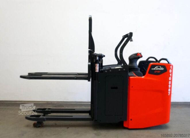 Ročni viličar Linde D 10 FP 1163