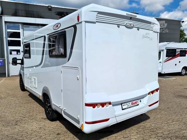 عربة تخييم شبه مدمجة LMC Cruiser 663 G Grey Selection 150 *Solar + WR*