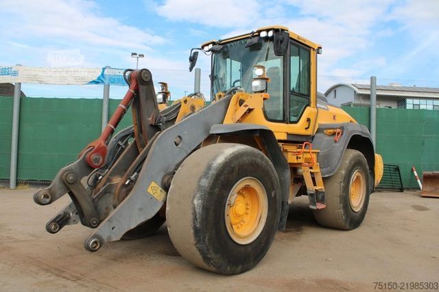 Kolesový nakladač VOLVO L120H - Waage - Nr.: 206