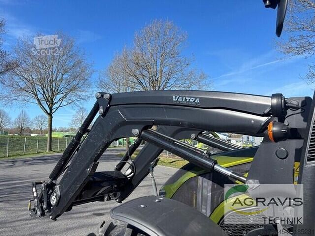 Traktor Valtra G 135 A 1B9